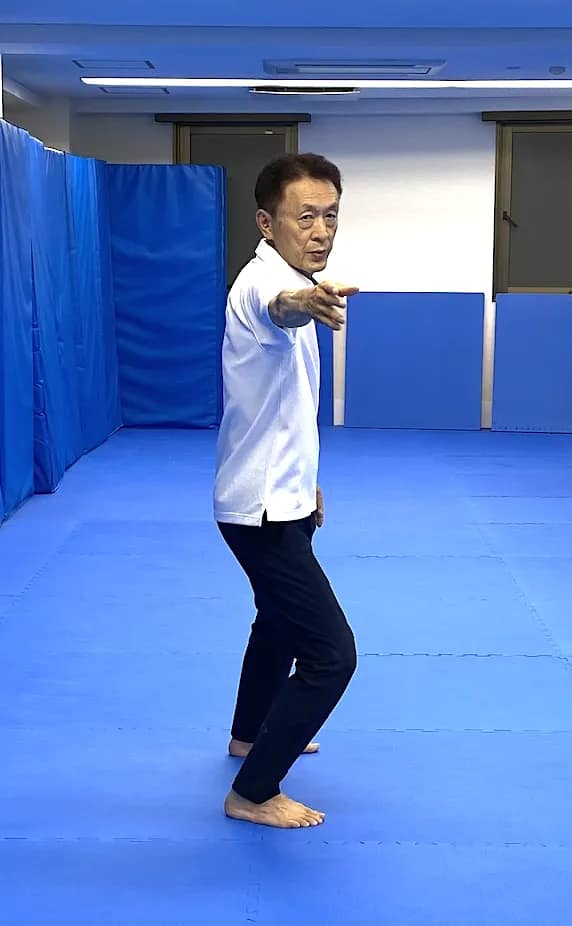 綿城 満隆